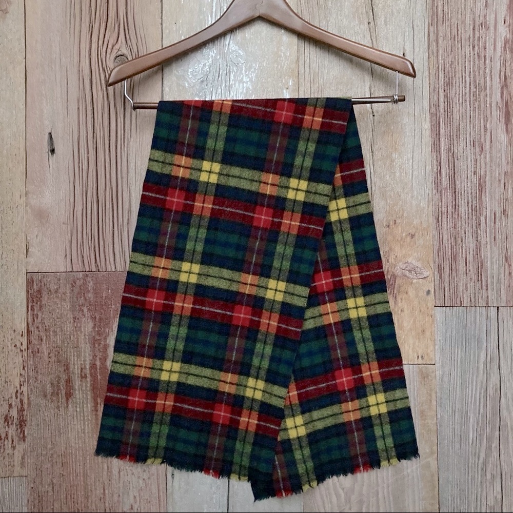 Wool Plaid Neck Scarf - Picture 2 of 3